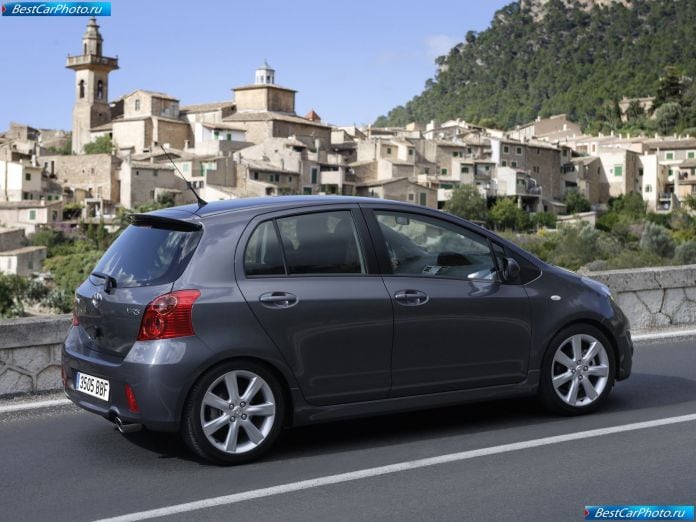 2007 Toyota Yaris Ts - фотография 43 из 90