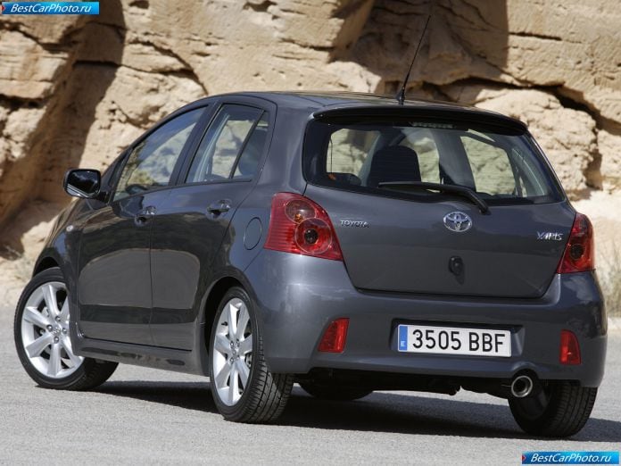 2007 Toyota Yaris Ts - фотография 51 из 90