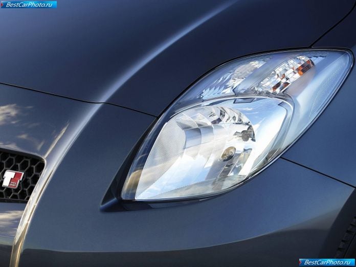 2007 Toyota Yaris Ts - фотография 72 из 90