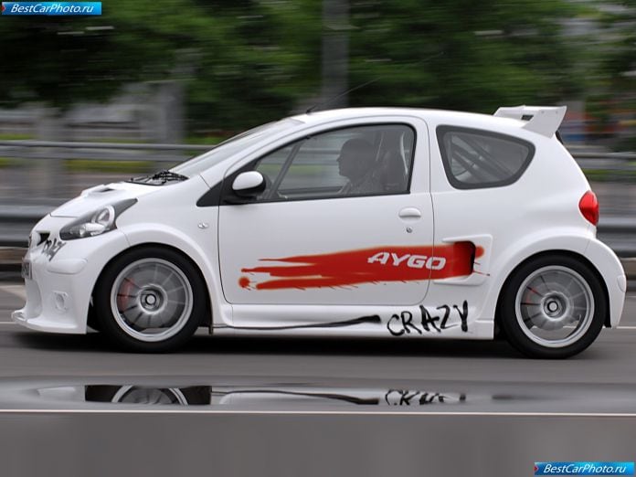 2008 Toyota Aygo Crazy Concept - фотография 7 из 22