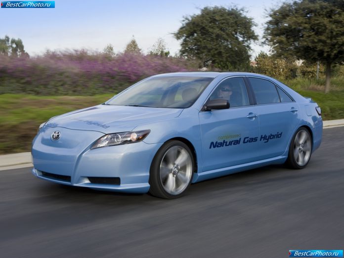 2008 Toyota Camry Cng Hybrid Concept - фотография 1 из 8