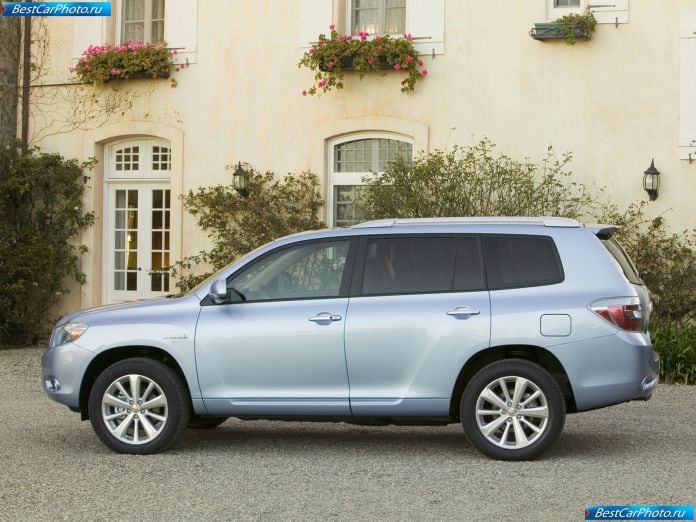 2008 Toyota Highlander Hybrid - фотография 13 из 32