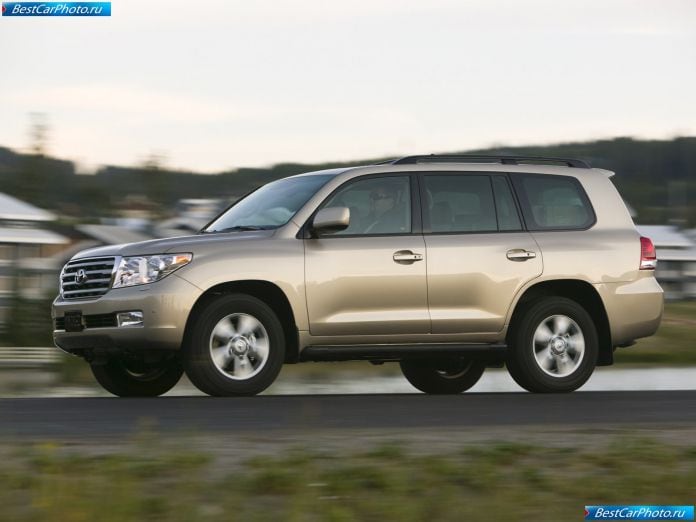 2008 Toyota Land Cruiser - фотография 31 из 75