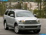 toyota_2008-sequoia_1600x1200_008.jpg