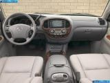 toyota_2008-sequoia_1600x1200_048.jpg