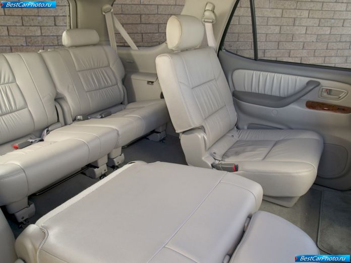 2008 Toyota Sequoia - фотография 57 из 82