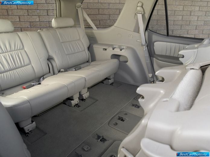 2008 Toyota Sequoia - фотография 58 из 82