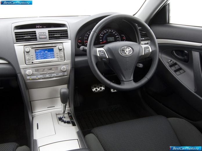 2009 Toyota Aurion - фотография 14 из 15