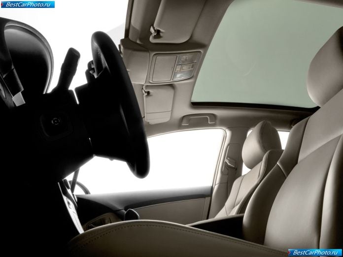 2009 Toyota Avensis - фотография 29 из 34
