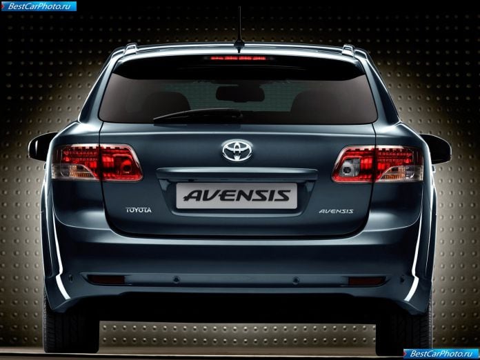 2009 Toyota Avensis Tourer - фотография 22 из 39
