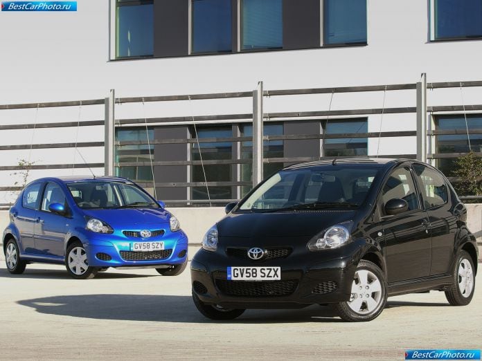 2009 Toyota Aygo - фотография 22 из 38
