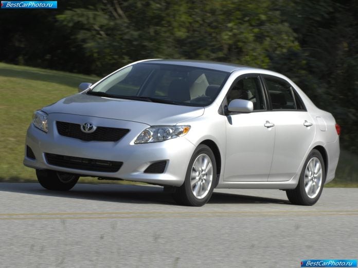 2009 Toyota Corolla Sedan - фотография 10 из 45