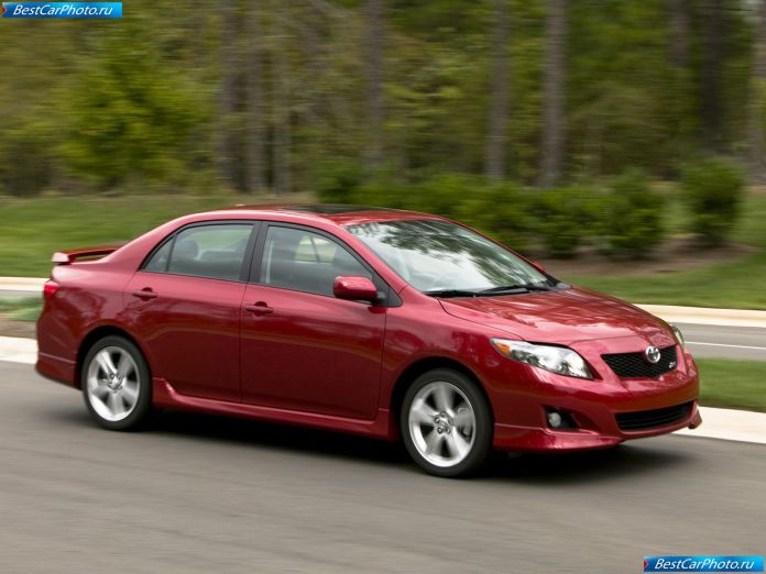 2009 Toyota Corolla Sedan - фотография 15 из 45