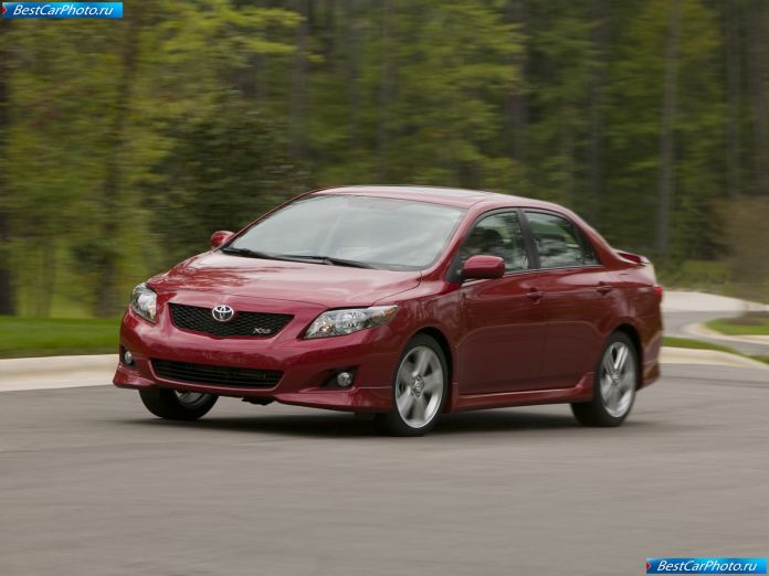 2009 Toyota Corolla Sedan - фотография 16 из 45