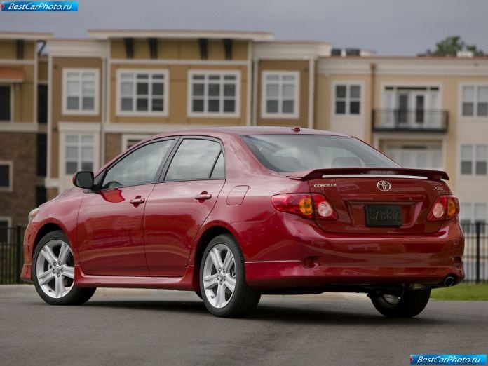 2009 Toyota Corolla Sedan - фотография 27 из 45
