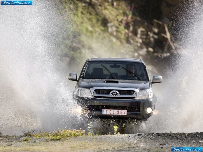 2009 Toyota Hilux - фотография 41 из 56