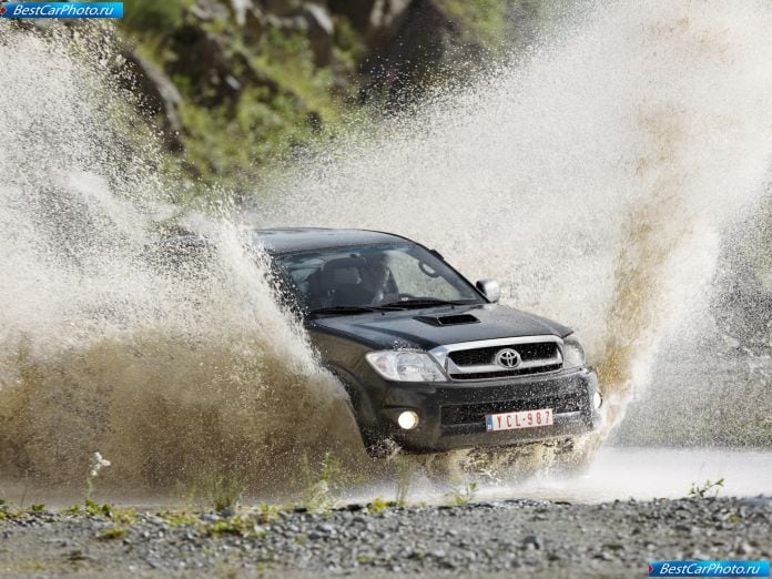 2009 Toyota Hilux - фотография 43 из 56
