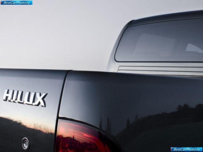 2009 Toyota Hilux - фотография 52 из 56