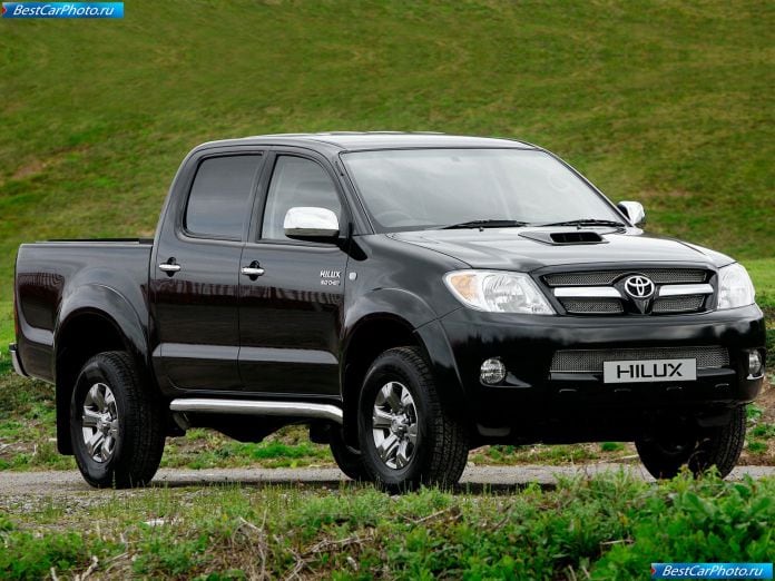 2009 Toyota Hilux High Power - фотография 2 из 11