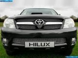 toyota_2009-hilux_high_power_1600x1200_009.jpg