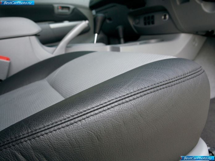 2009 Toyota Hilux High Power - фотография 11 из 11