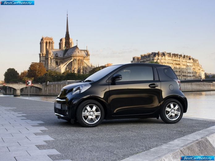 2009 Toyota Iq - фотография 15 из 204