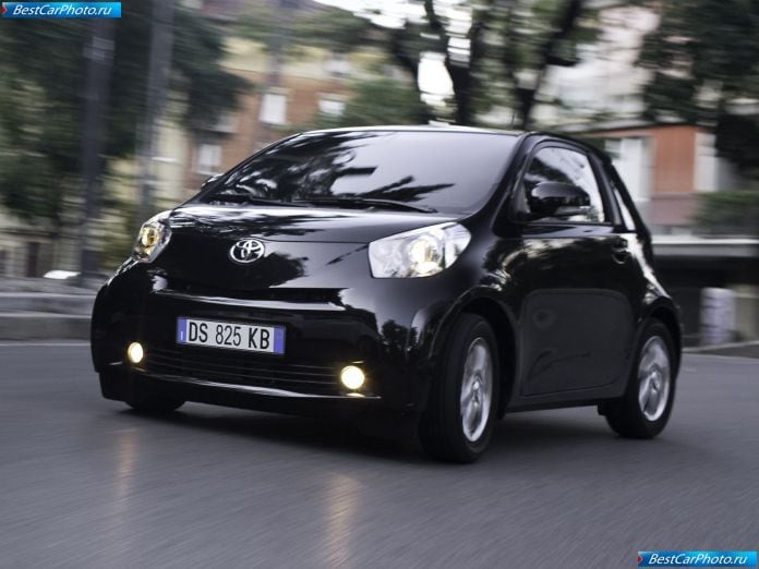 2009 Toyota Iq - фотография 17 из 204