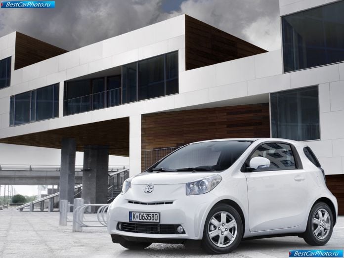 2009 Toyota Iq - фотография 18 из 204