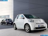 toyota_2009-iq_1600x1200_041.jpg