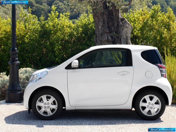 2009 Toyota Iq - фотография 66 из 204