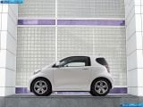 toyota_2009-iq_1600x1200_075.jpg