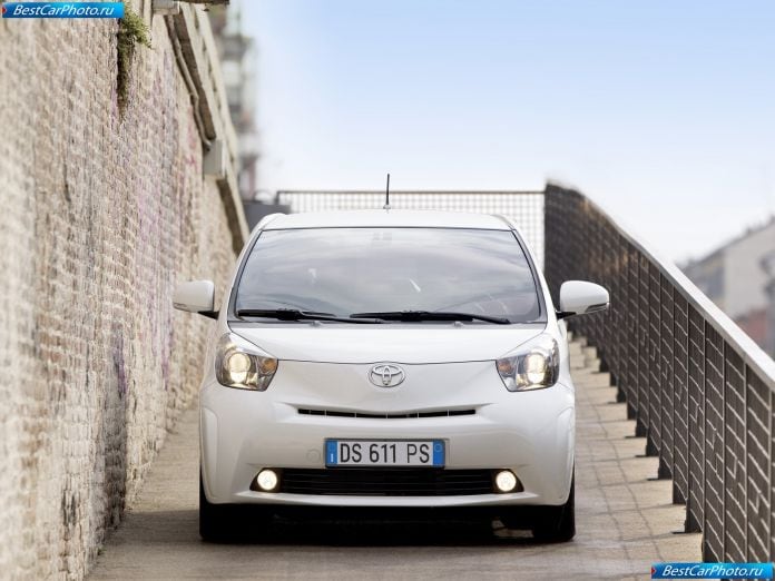 2009 Toyota Iq - фотография 102 из 204