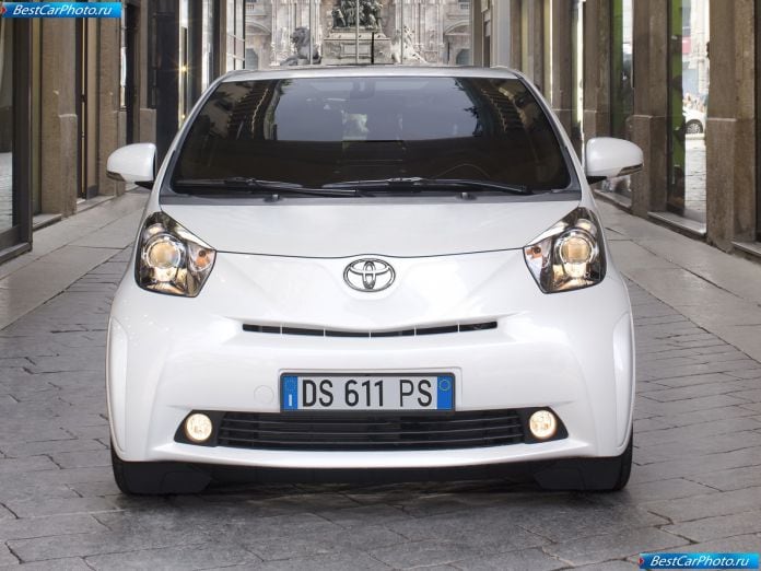 2009 Toyota Iq - фотография 103 из 204