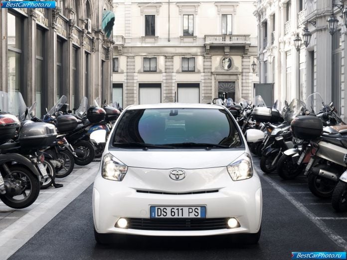 2009 Toyota Iq - фотография 106 из 204