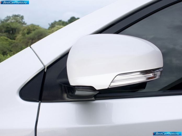 2009 Toyota Iq - фотография 167 из 204