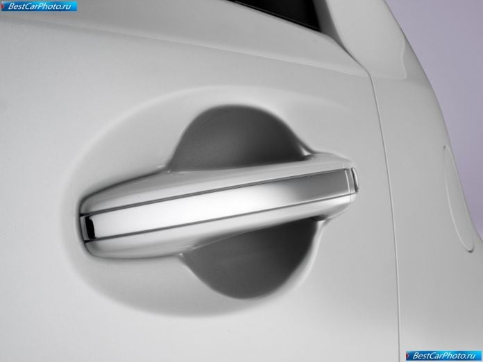 2009 Toyota Iq - фотография 178 из 204
