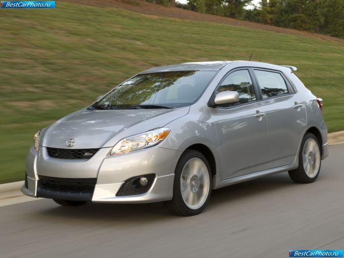 2009 Toyota Matrix - фотография 4 из 35