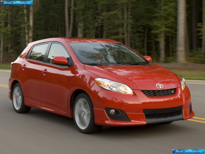 2009 Toyota Matrix - фотография 5 из 35
