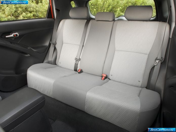 2009 Toyota Matrix - фотография 23 из 35