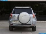 toyota_2009-rav4_1600x1200_009.jpg