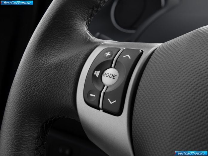 2009 Toyota Yaris - фотография 19 из 37
