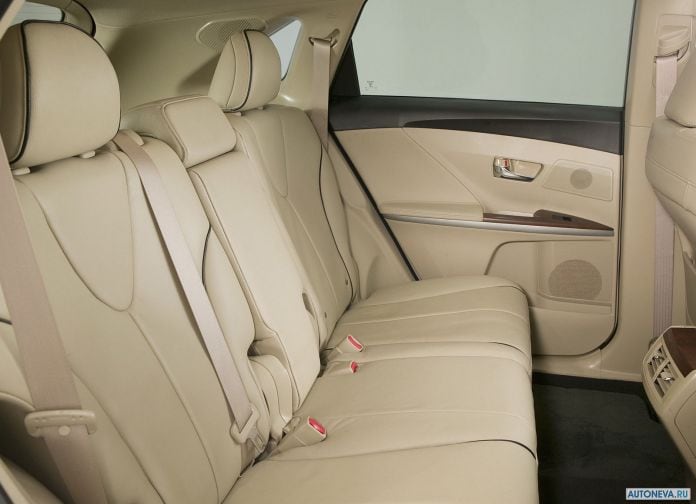 2009 Toyota Venza - фотография 32 из 54