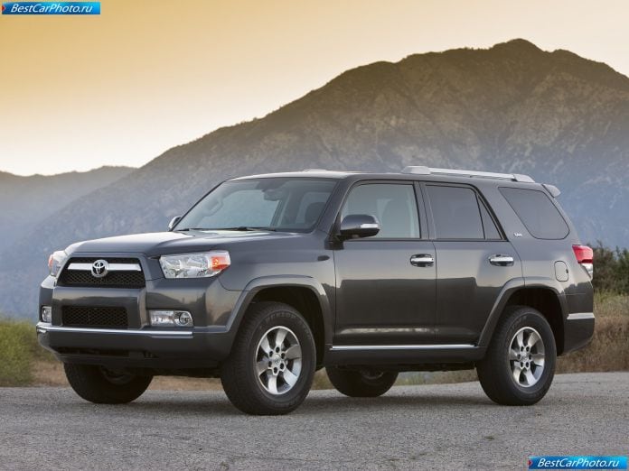2010 Toyota 4runner - фотография 12 из 177
