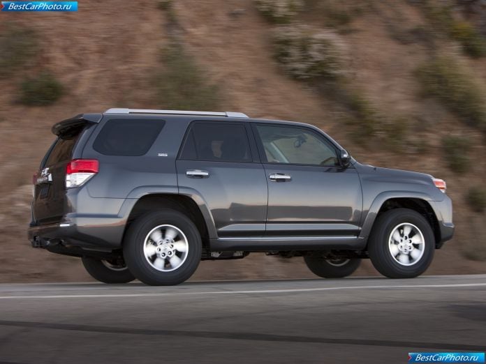 2010 Toyota 4runner - фотография 88 из 177