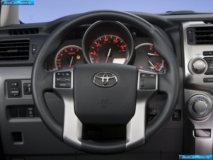 2010 Toyota 4runner - фотография 107 из 177