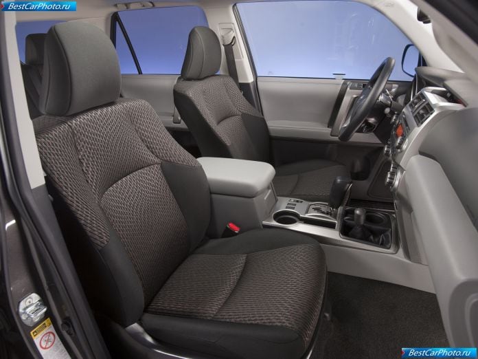 2010 Toyota 4runner - фотография 112 из 177