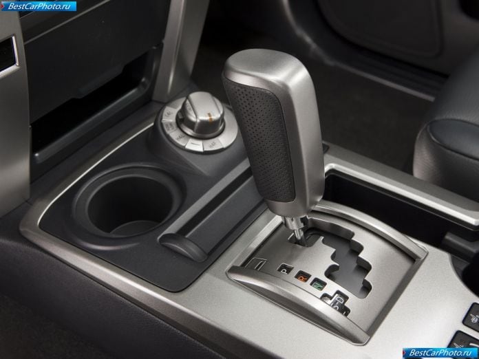 2010 Toyota 4runner - фотография 117 из 177
