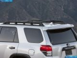 toyota_2010-4runner_1600x1200_156.jpg