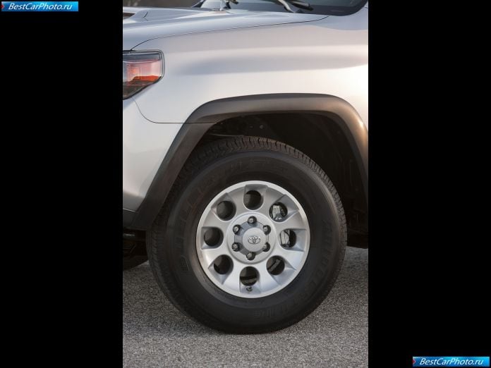 2010 Toyota 4runner - фотография 173 из 177