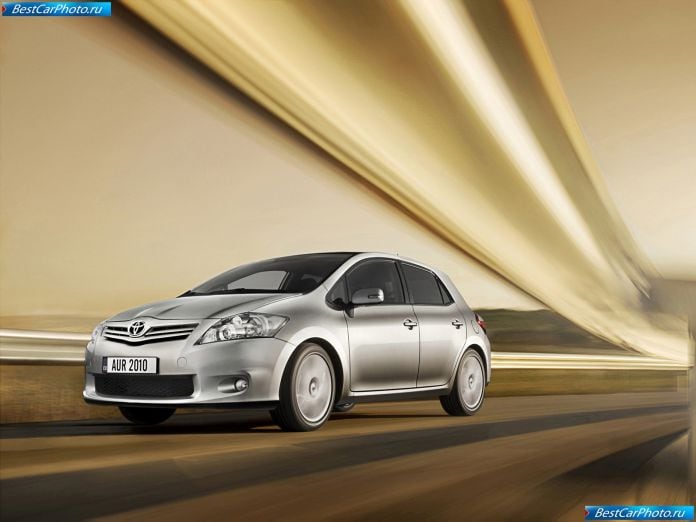 2010 Toyota Auris - фотография 5 из 57